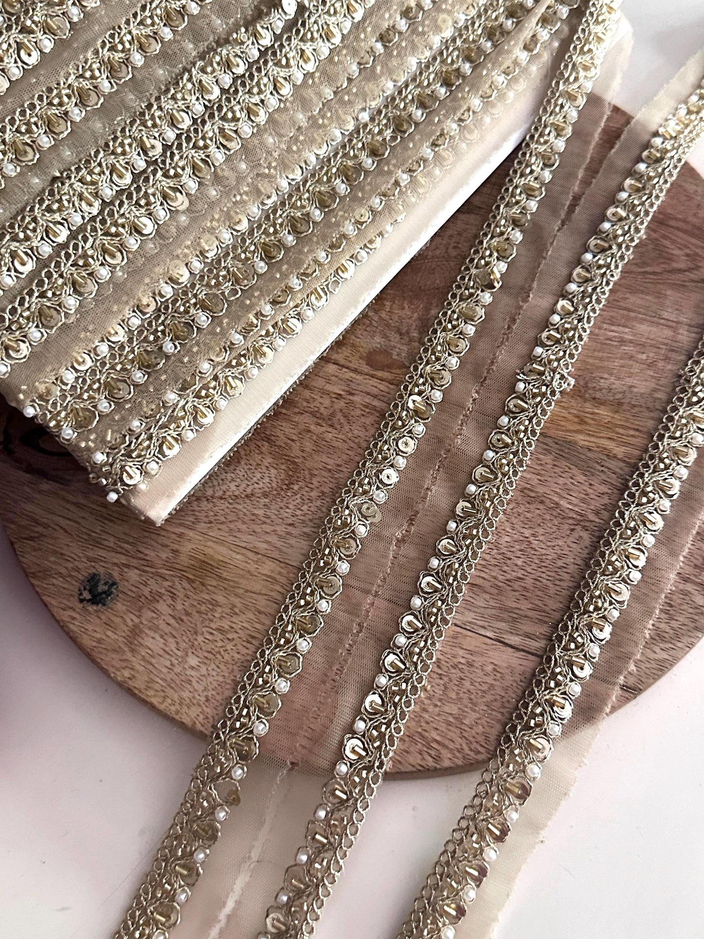 Luxury 9Yard Beaded Lace Trim Pearl & Glass Bead Cutdana Embroidery for Costume Lehengas Veil Craft Project Decor Edging Ribbon