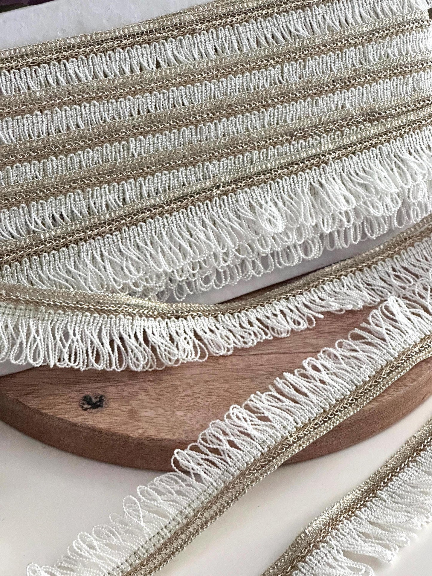 White & Gold boho Fringe Trim Loop Ribbon Metallic Curtain Edging Lace