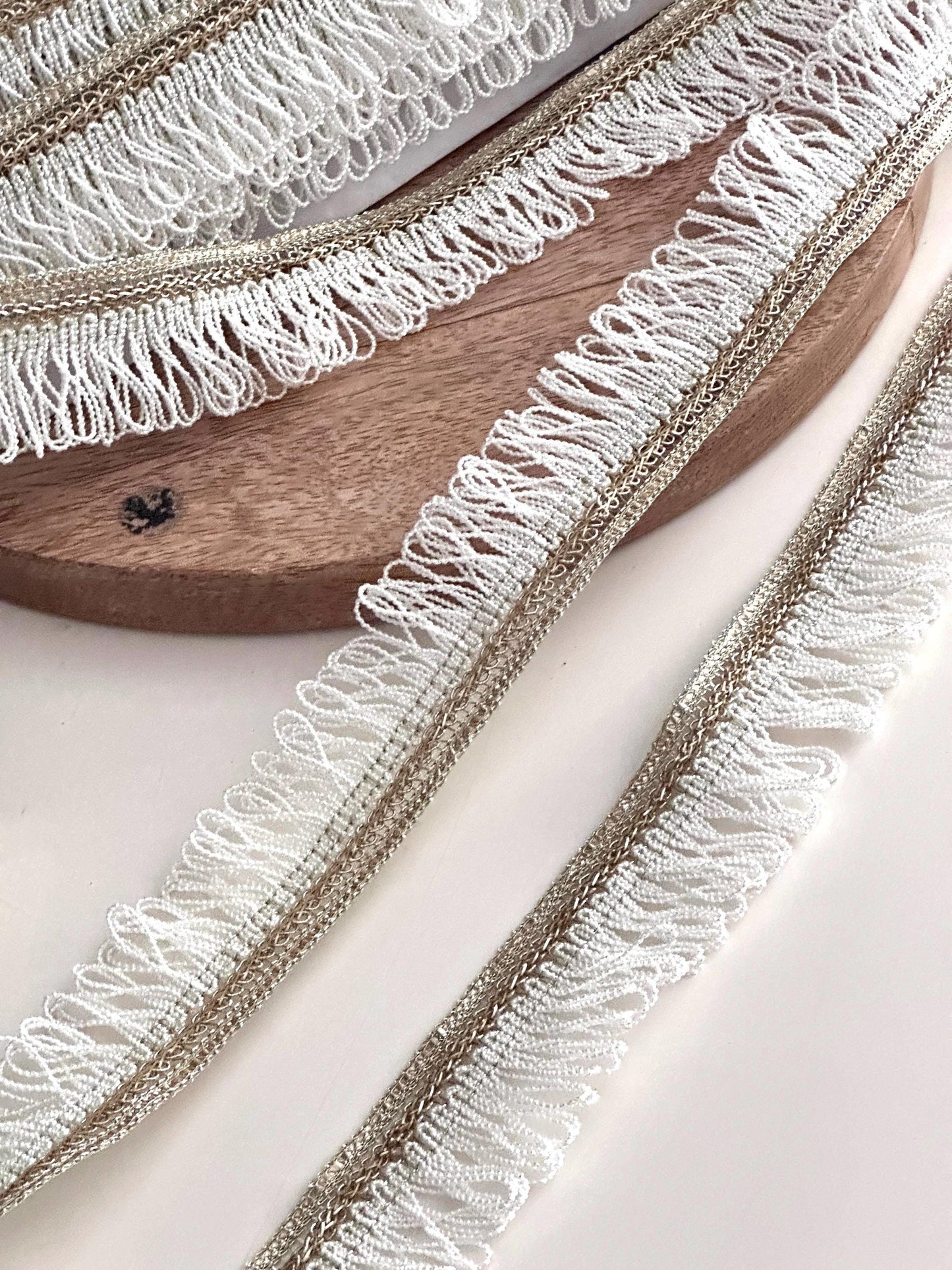 White & Gold boho Fringe Trim Loop Ribbon Metallic Curtain Edging Lace