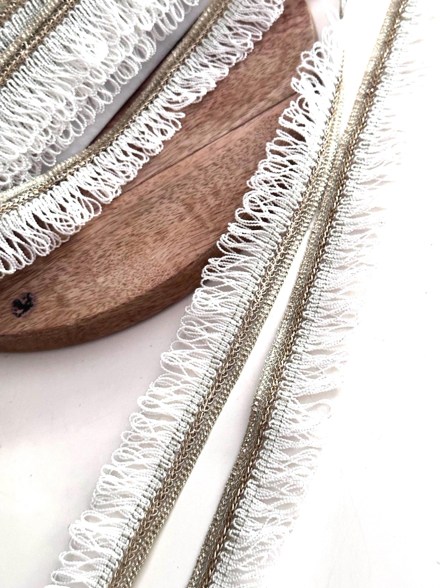 White & Gold boho Fringe Trim Loop Ribbon Metallic Curtain Edging Lace