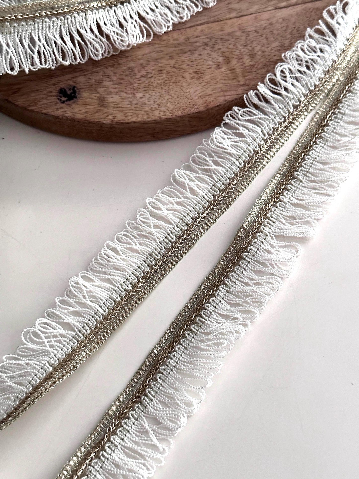 White & Gold boho Fringe Trim Loop Ribbon Metallic Curtain Edging Lace