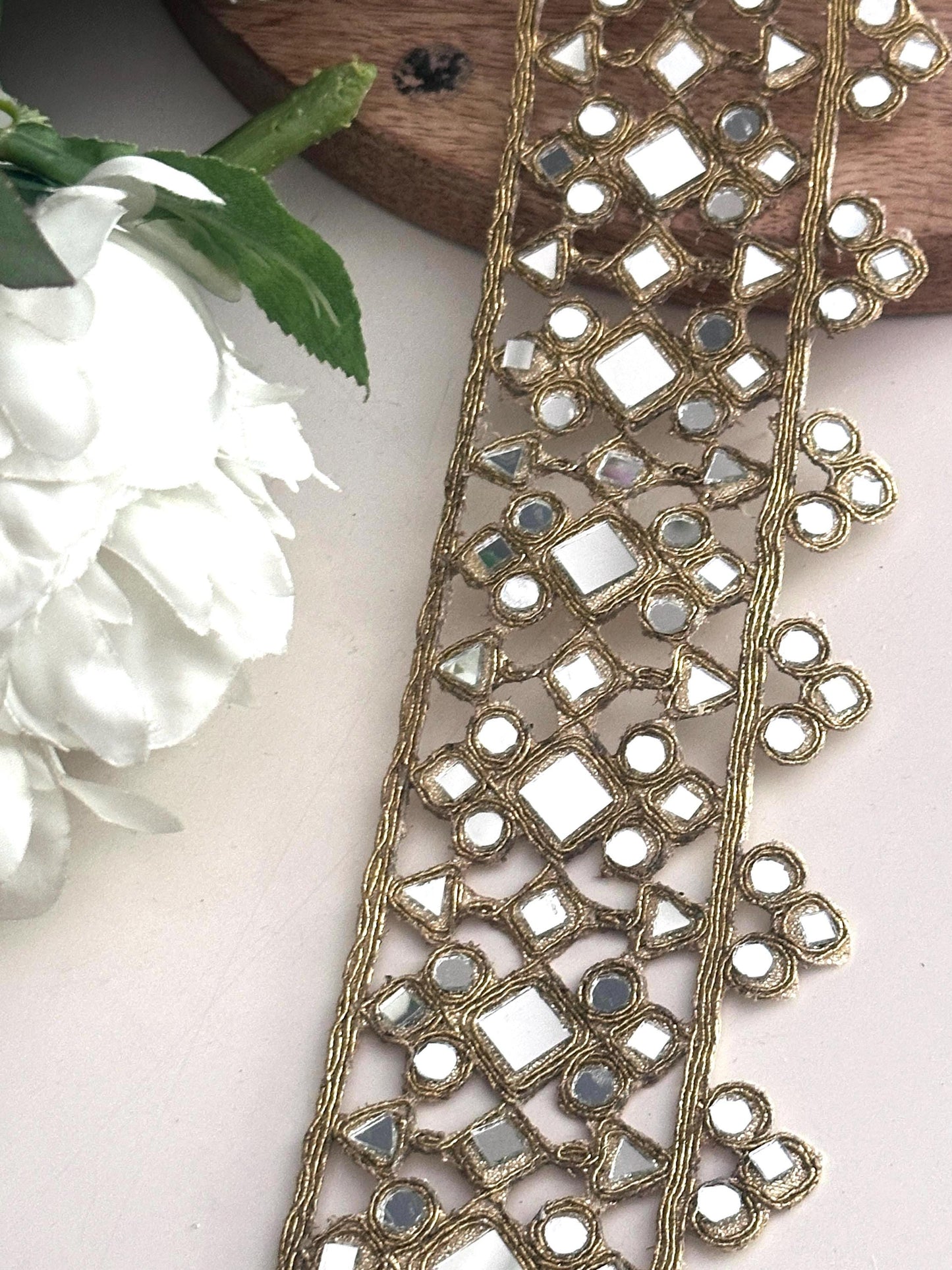Mirror Work Lace Trim Gold Embroidery Ribbon with Shisha for Sewing Indian Saree Border Ethnic Costume Trim DIY Craft Decorative Mirror