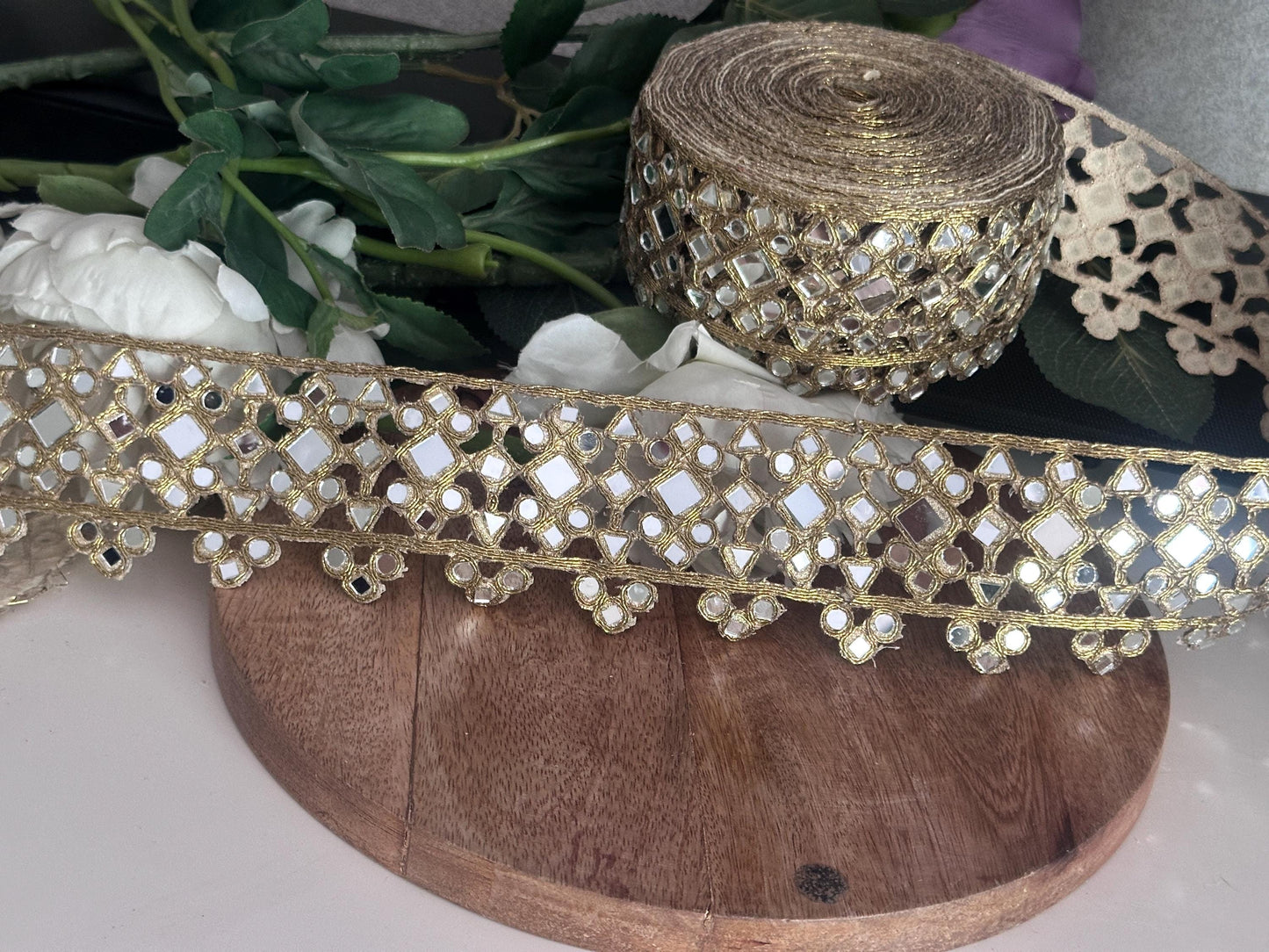 Mirror Work Lace Trim Gold Embroidery Ribbon with Shisha for Sewing Indian Saree Border Ethnic Costume Trim DIY Craft Decorative Mirror