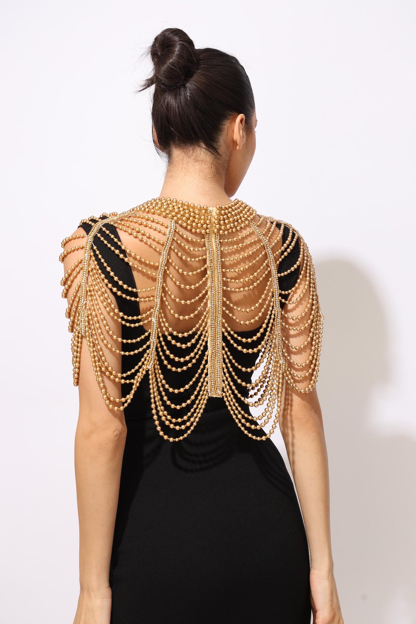 Gold Beaded Shoulder Cape Rhinestone Bridal Shoulder Jewelry Capelet Handmade Golden Fringe Cover Up for Dresses Wedding Beaded Epaulettes