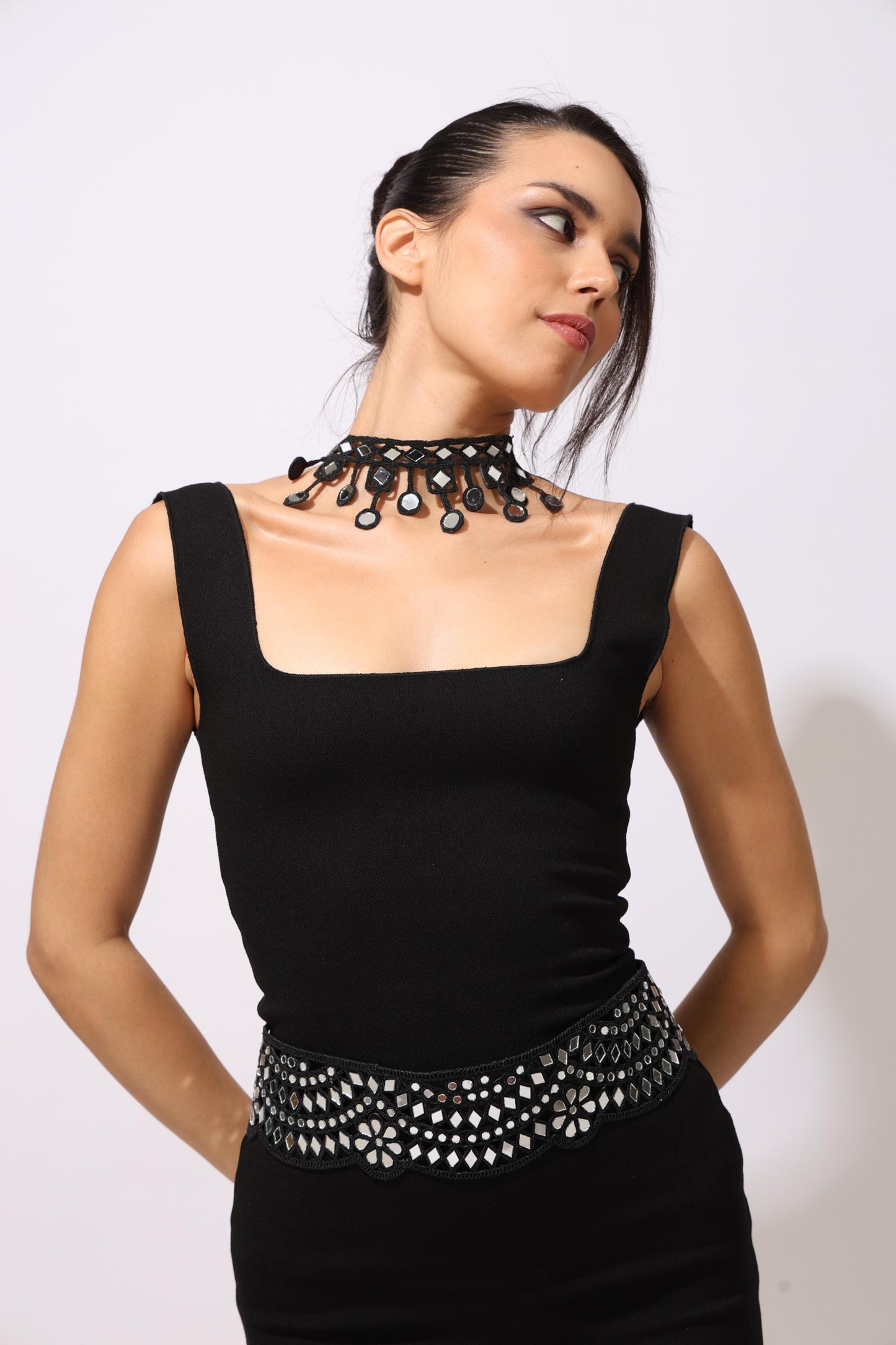 Black Mirror Crystal Waist Belt – Festive Saree, Dress & Jumpsuit Accessory – Statement Wedding Jewelry