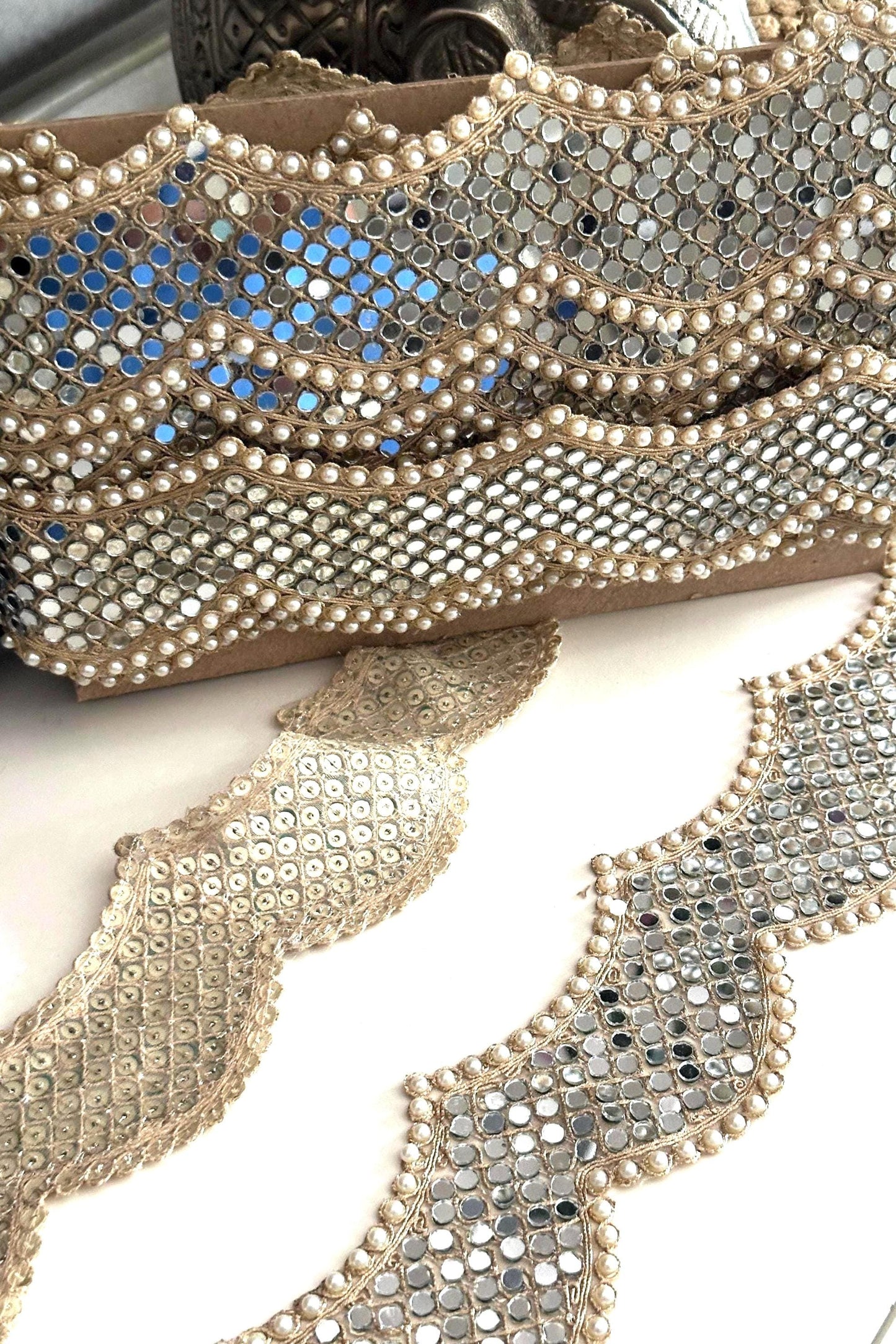 Indian Wedding Decor Lace Trim Mirror Crystal Scalloped Embroidered Border for Backdrops Lehnga Veil Bridal Styling Designers 6cm Zari Trim