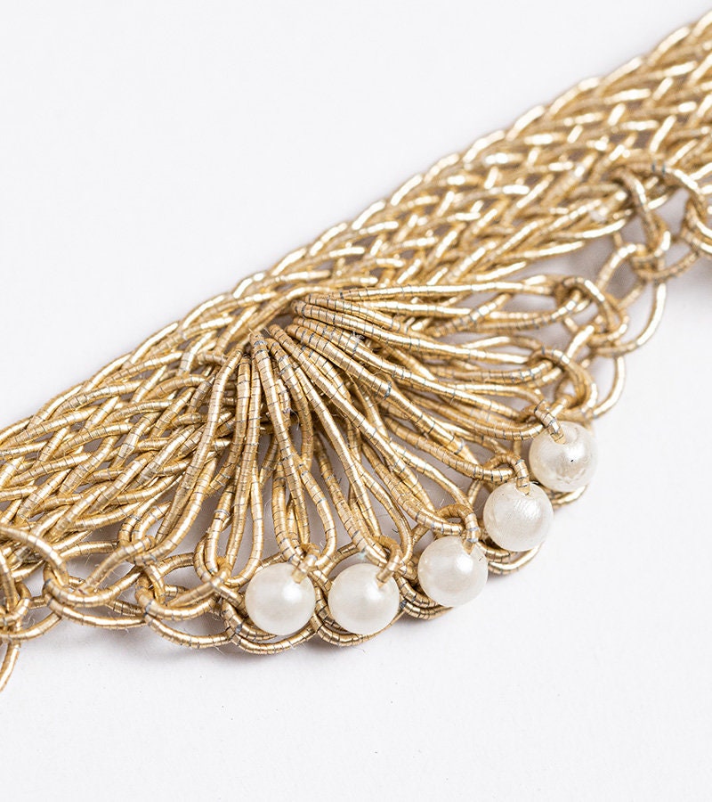 Scalloped Gold Trim Pearl Seed Bead Metallic Lace Sew-on Saree Tassel Trim For Bridal Belt Dress Accessory Dupatta Crafting Lace Upholstery