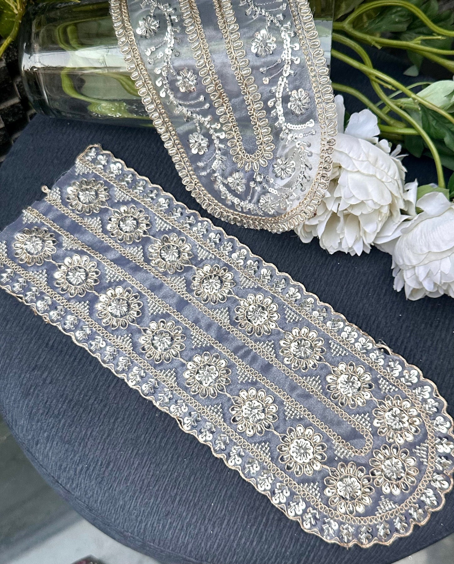 Neckline Patch Applique Flower Pattern Modern Zircon Glass Bead Minimalist Design