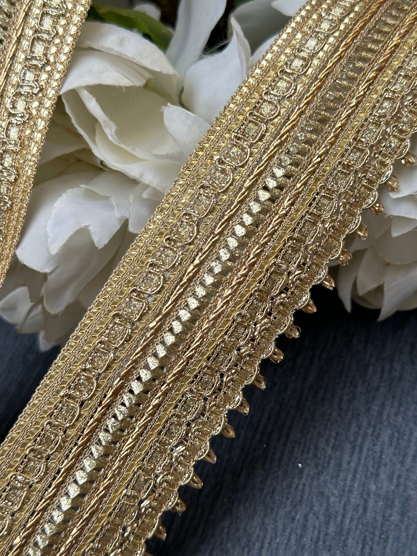 Handmade Metallic Lace Sequin Trim 4cm Indian Decorative Zari Band