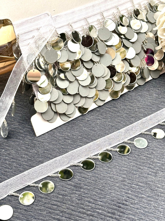 Chic Mirror Tassel Trim Black