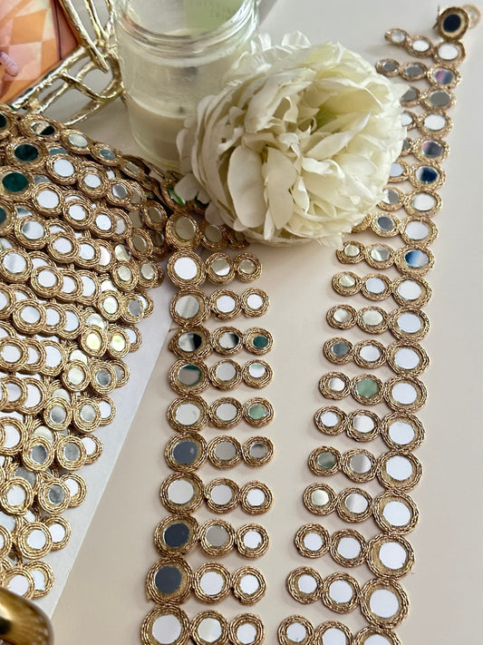 Symmetric Cutwork Mirror Border Rose Gold