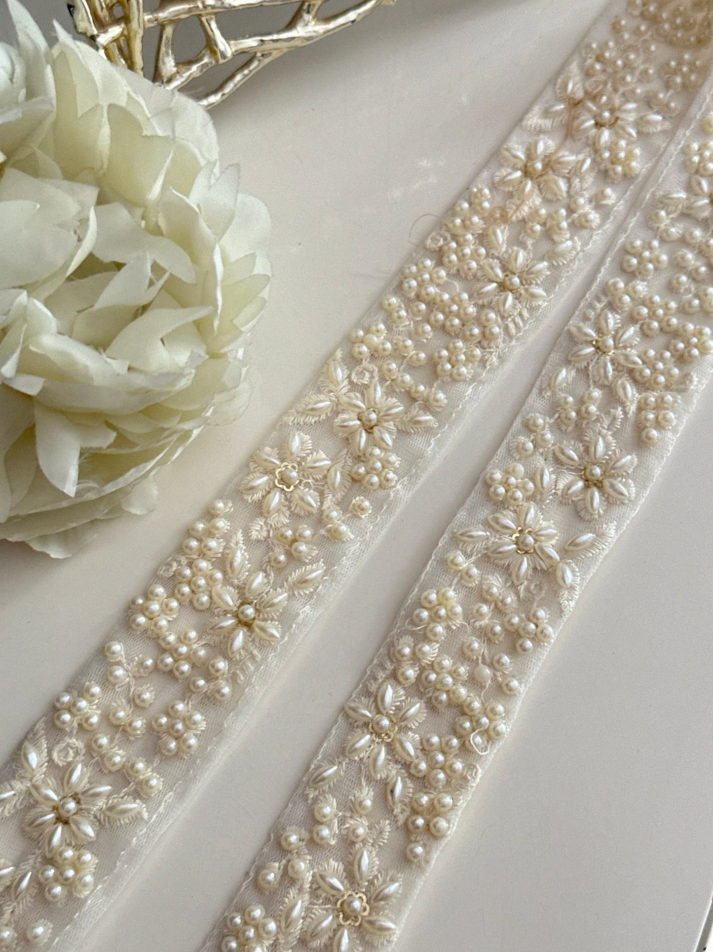 Pearl Beaded Sheer Trim Ivory White Catholic Wedding Lace for Bridal Gown