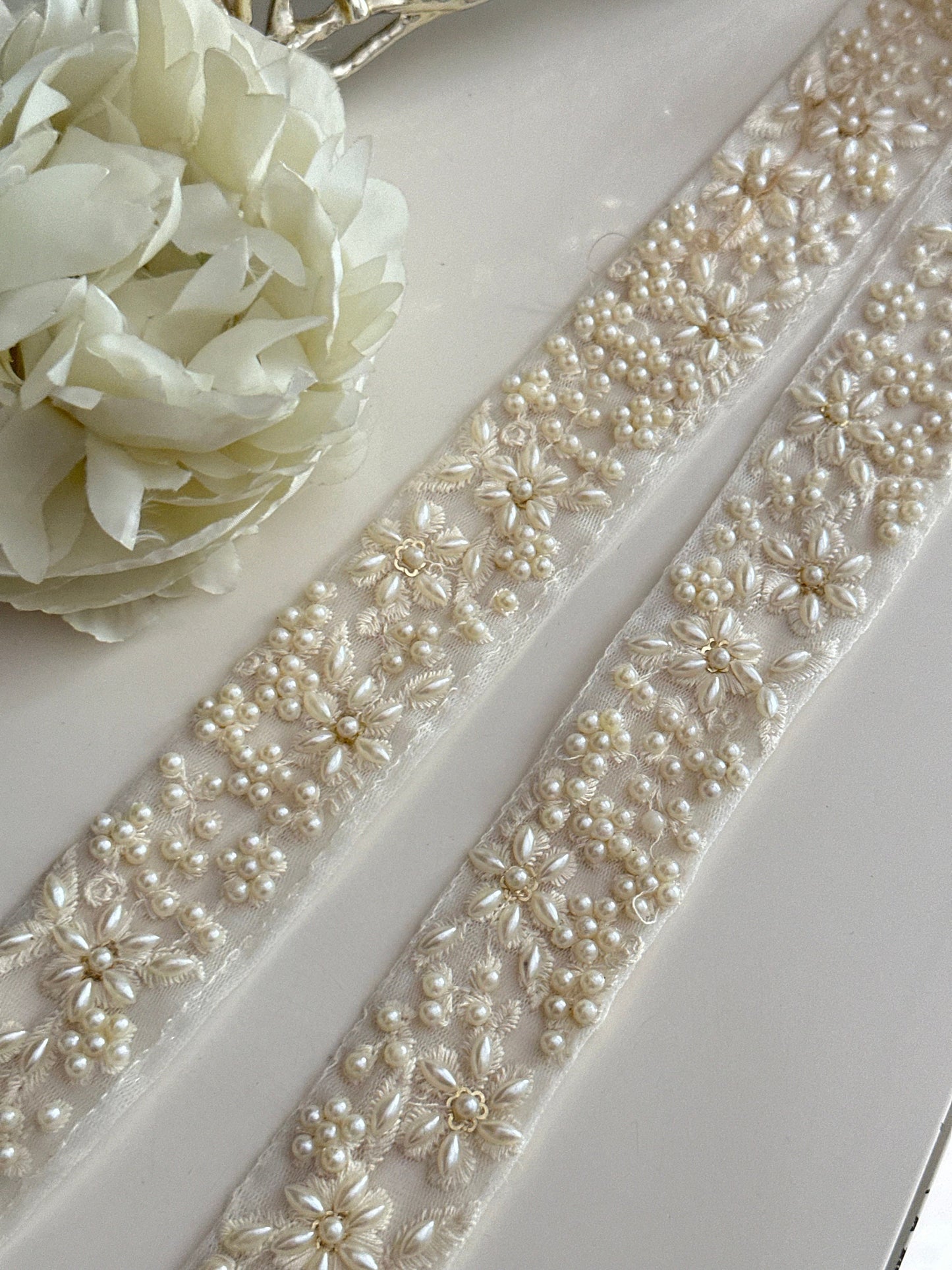 Pearl Beaded Sheer Trim Ivory White Catholic Wedding Lace for Bridal Gown