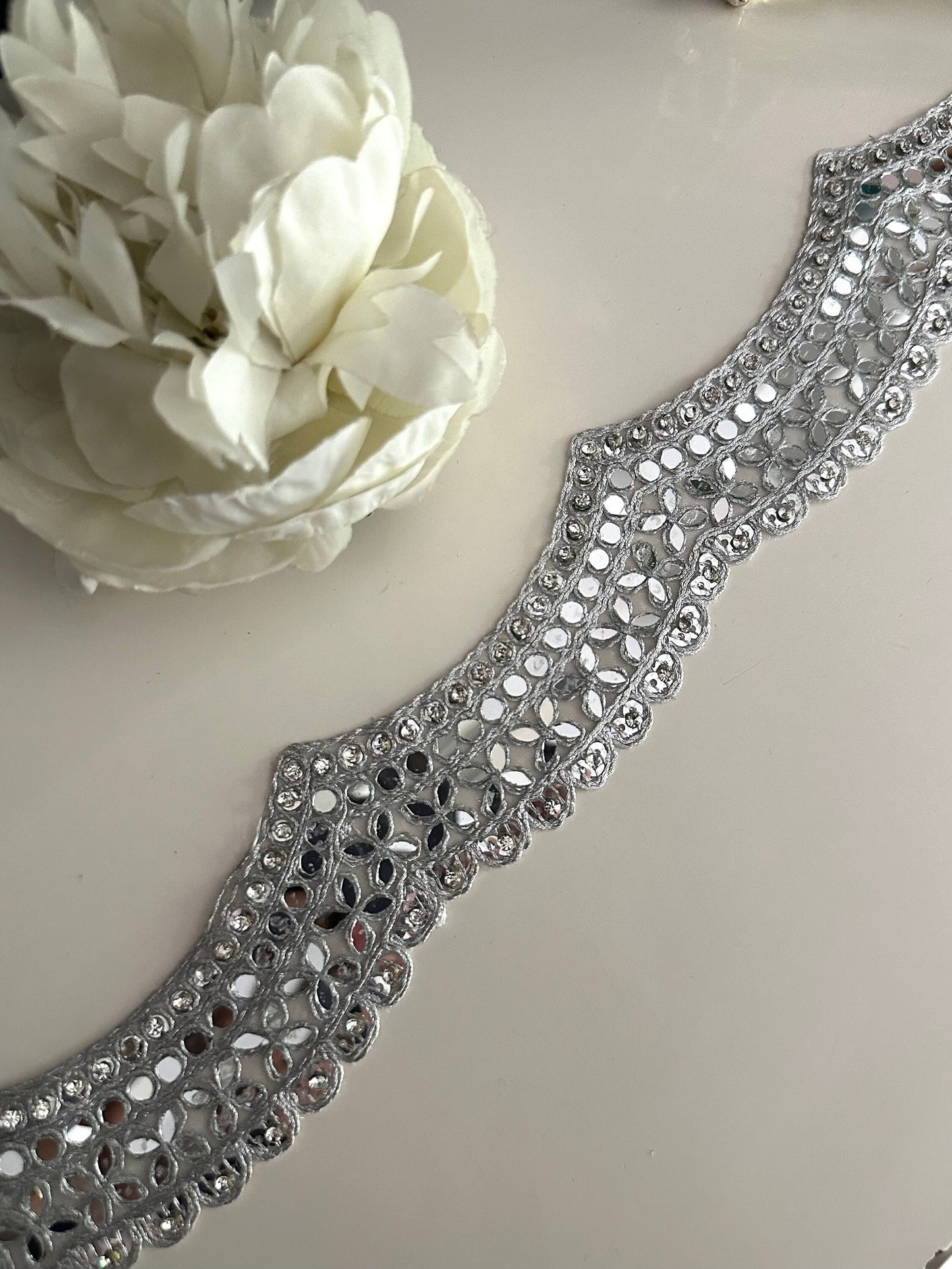 Vine Blossom Mirror Trim