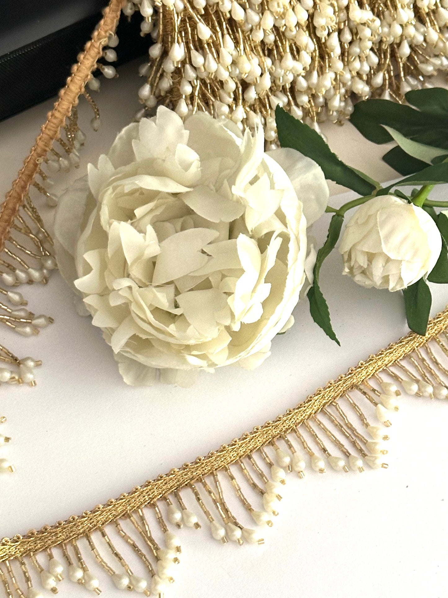 Beautiful Gold & White Beaded 4cm Trim Pearl Decorative Tassel Lace Trim Gold Beaded Trim