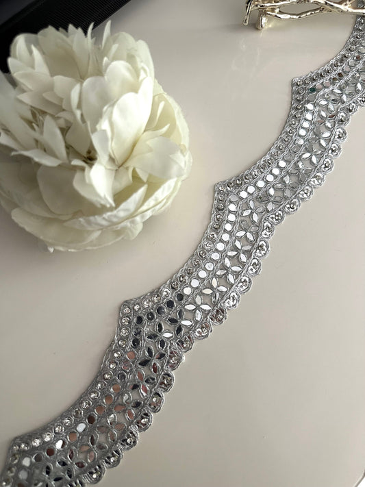 Vine Blossom Mirror Trim