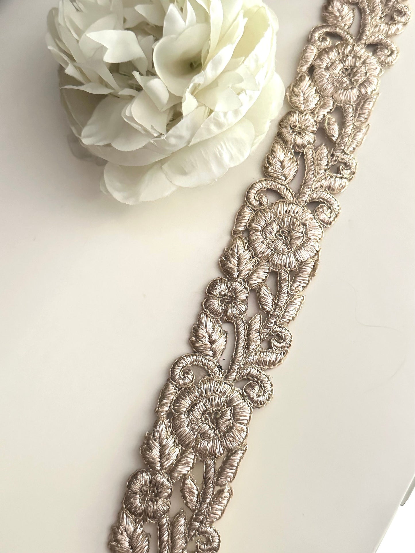 Rose gold cutwork dabka border handmade zari threadwork Indian trim by 5.5cm by yard