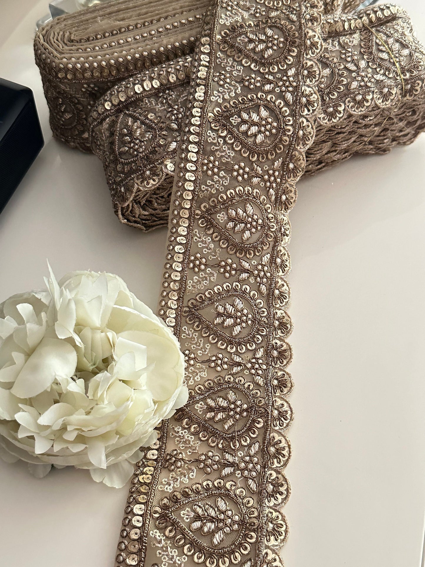 Antique Paisley Zari High Quality Sari Lehenga Border Traditional Mughal Inspired Threadwork Lace