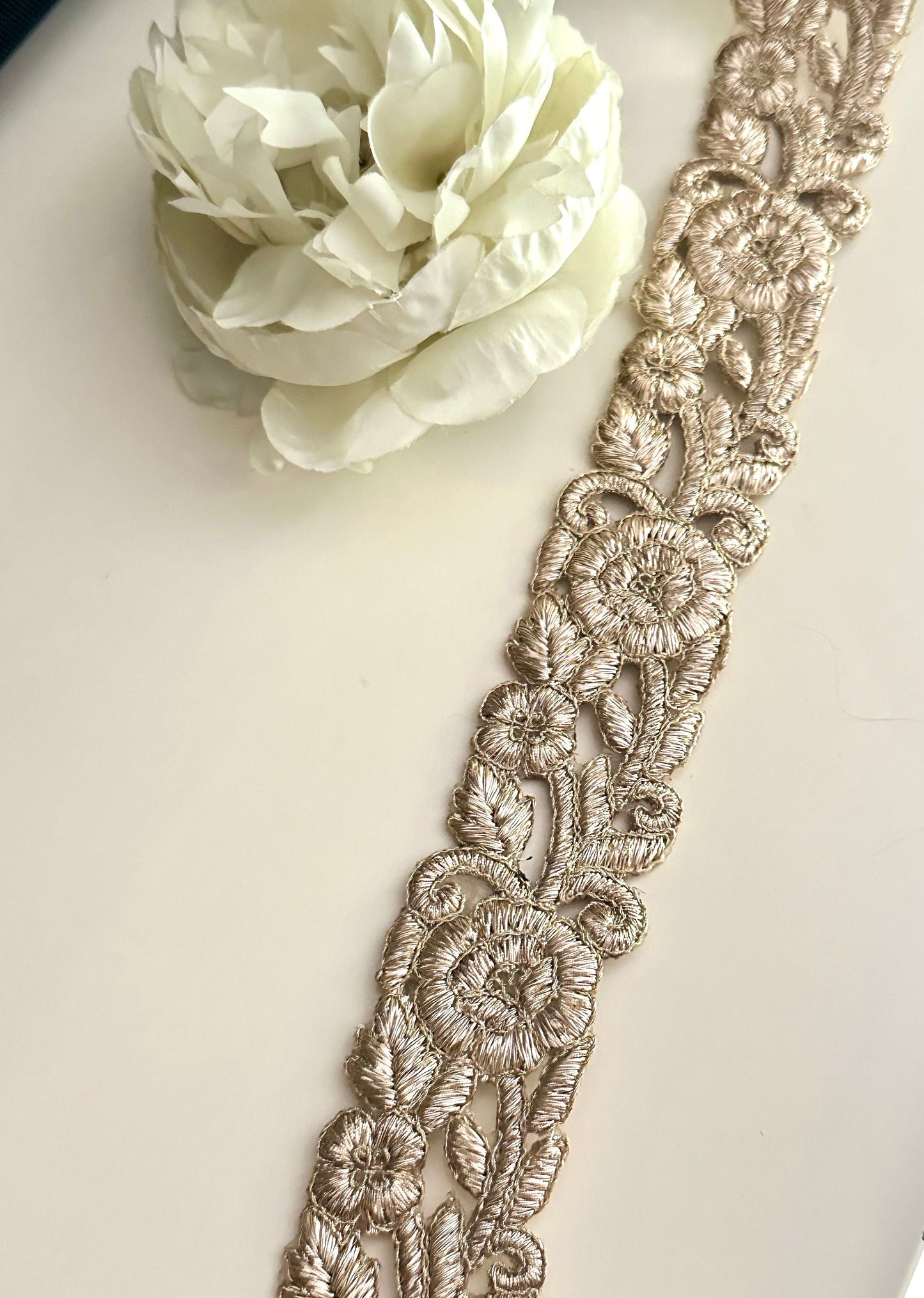 Rose gold cutwork dabka border handmade zari threadwork Indian trim by 5.5cm by yard