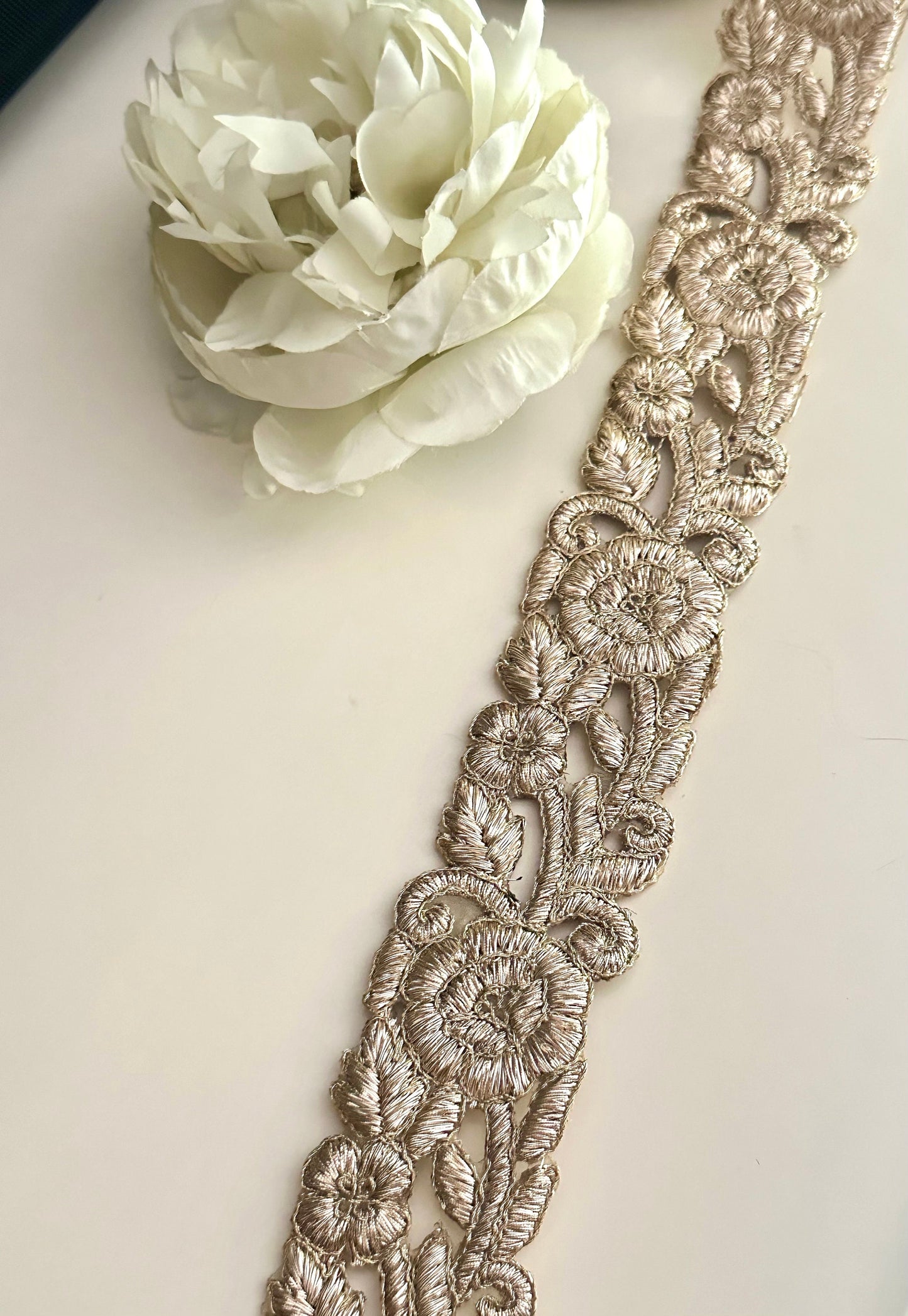 Rose gold cutwork dabka border handmade zari threadwork Indian trim by 5.5cm by yard