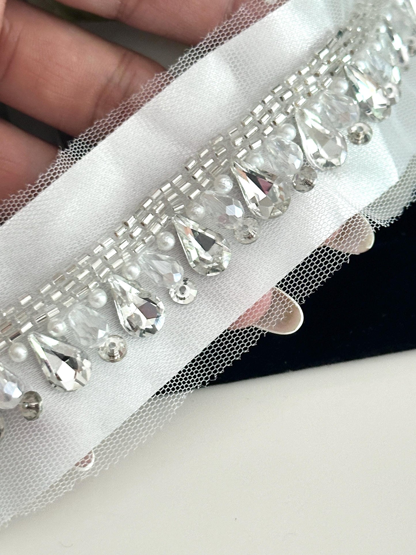 Rhinestone Crystal Tulle Bridal Veil Trim Luxury Edging Lace Teardrop Rhinestone Western Costume Lace