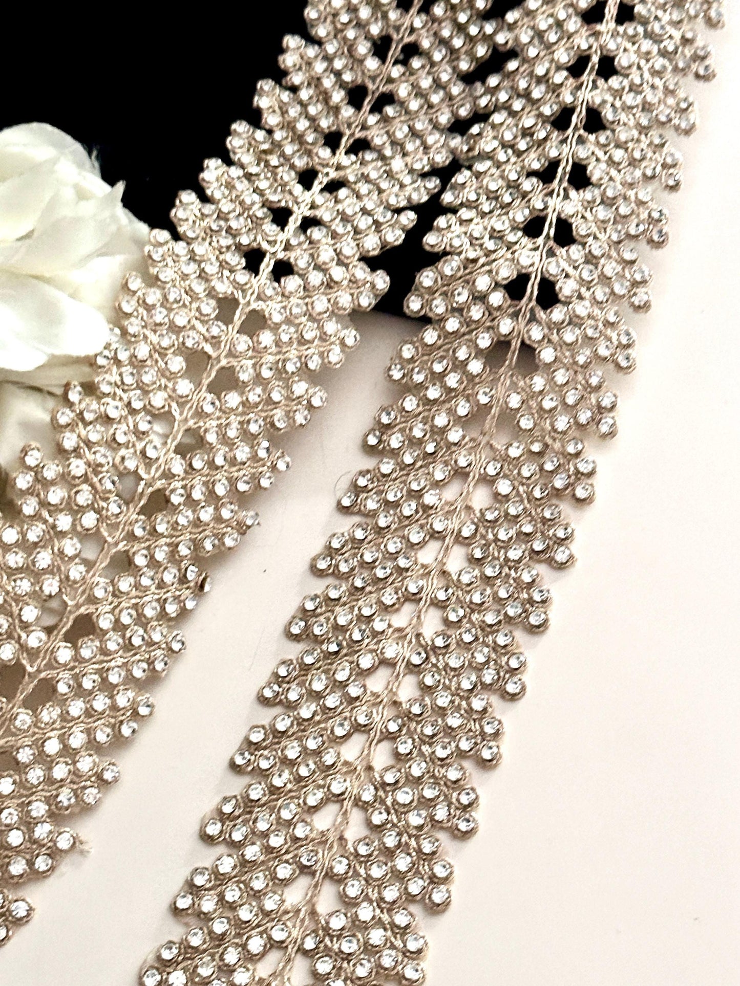 Fabric Necklace Bridal Headpiece & Wedding Veil Trim Crafting Lace
