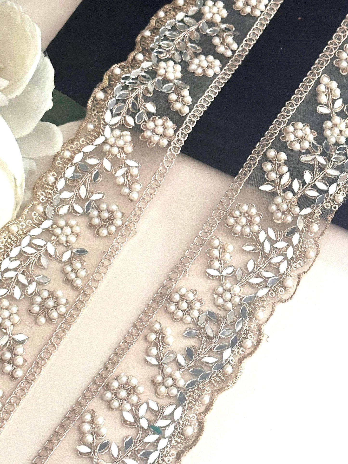 Light Gold Wedding Veil Lace Bridal Sash Flower Girl Headpiece Accessory