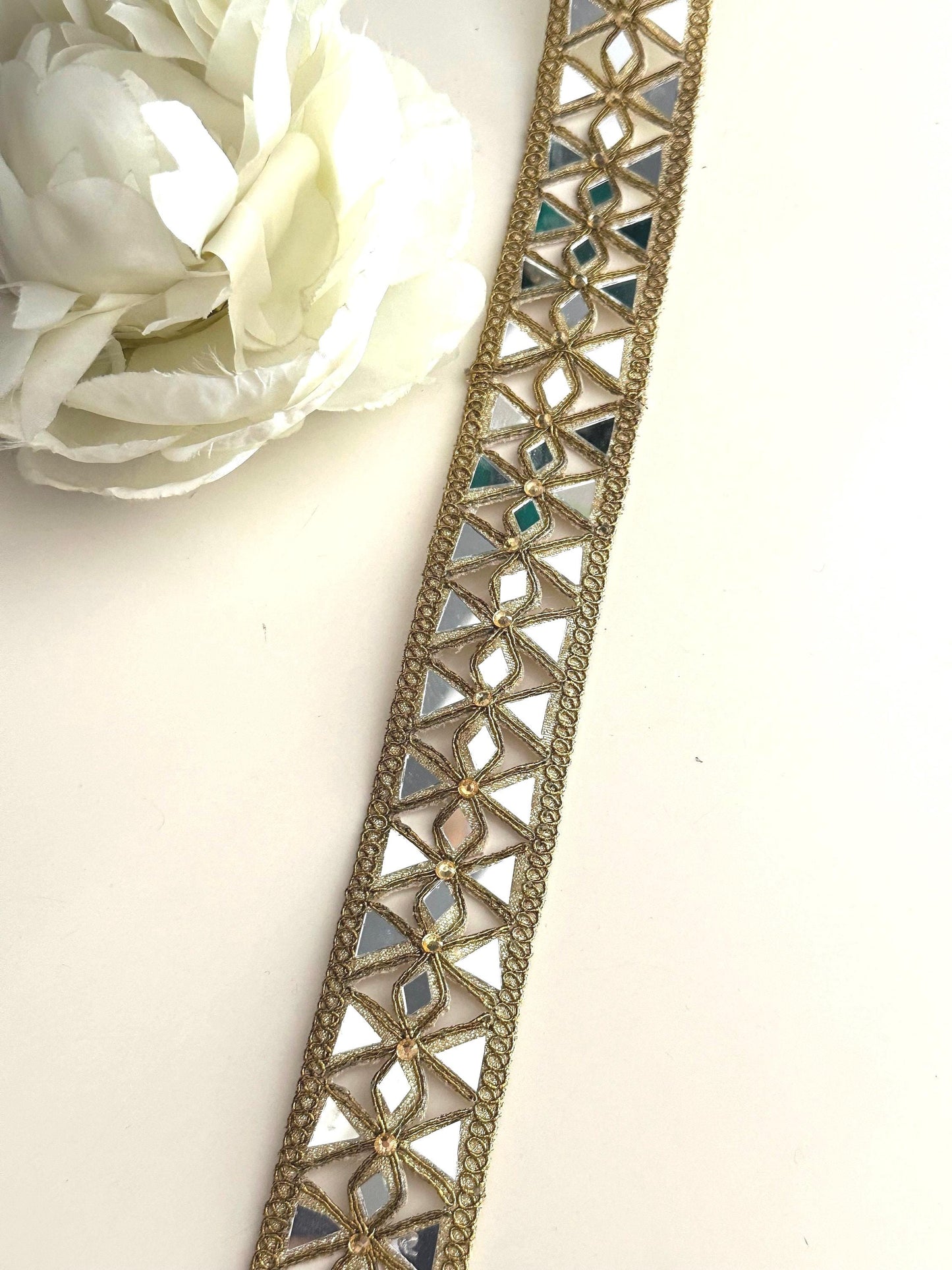 3cm Symmetric Pattern Old Gold Antique Geometric Cutwork Glamourous Sari trim