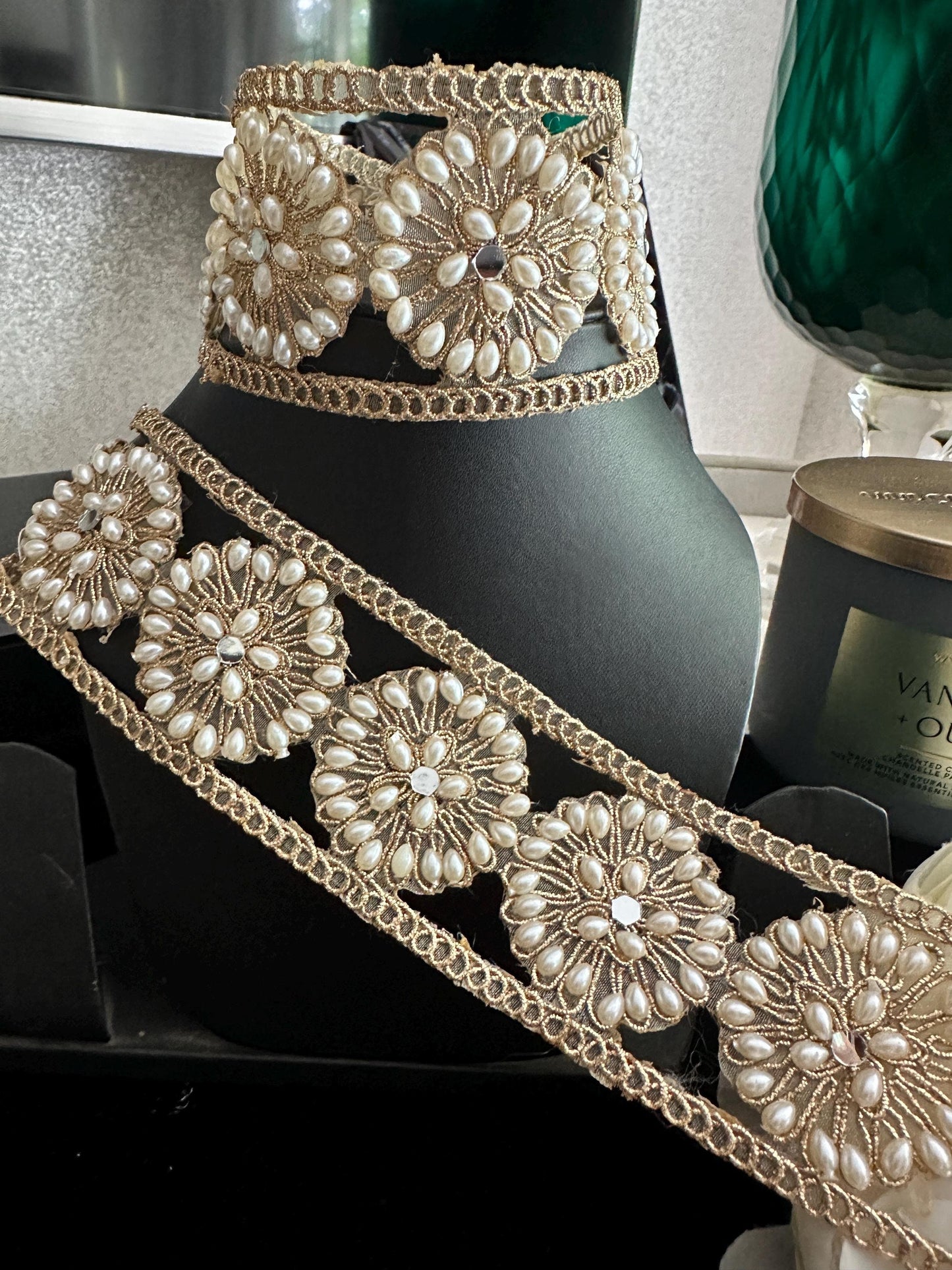 Round Gold Wedding lace Pearl and Zircon embroidery bridal waist band