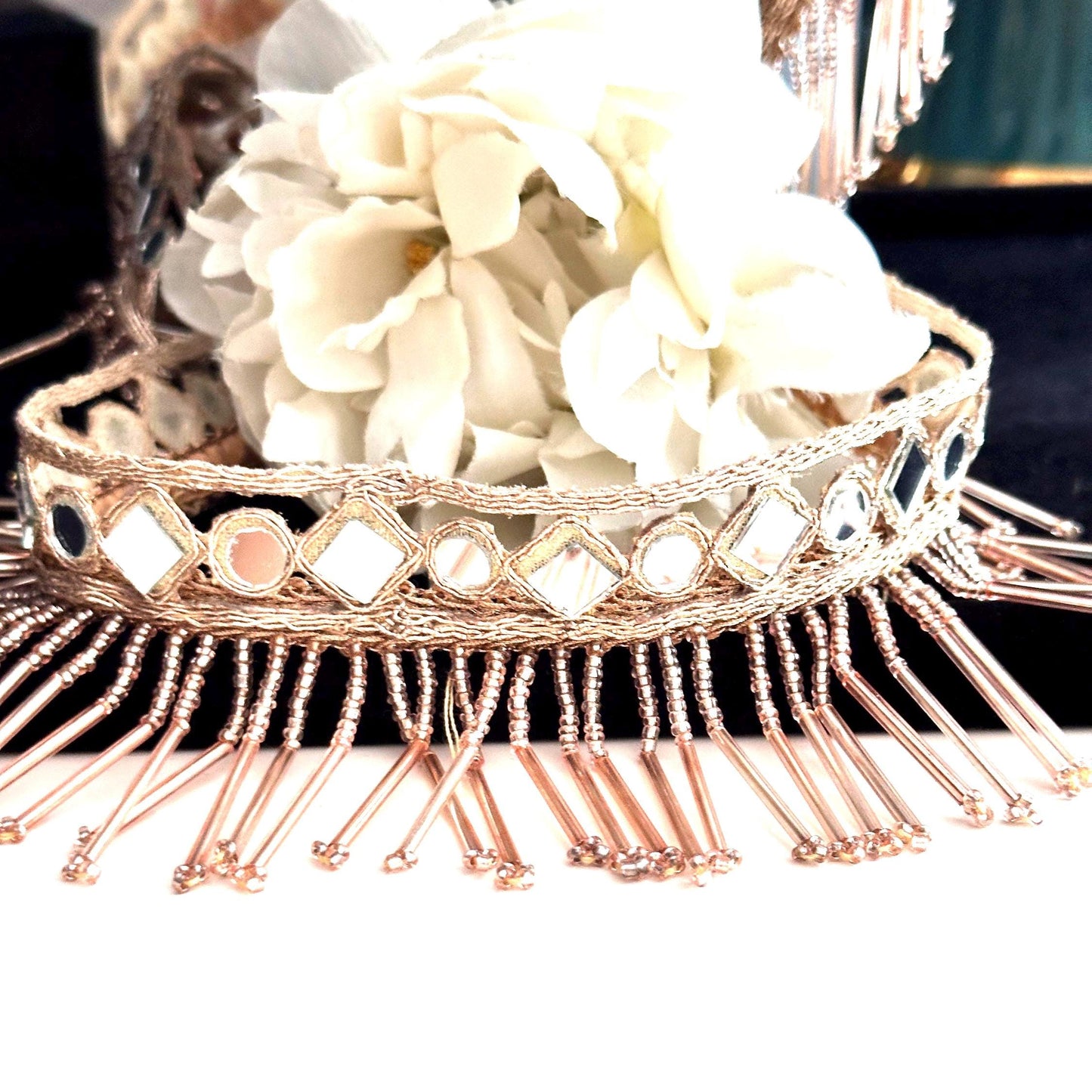 Mirror Tassel Lace