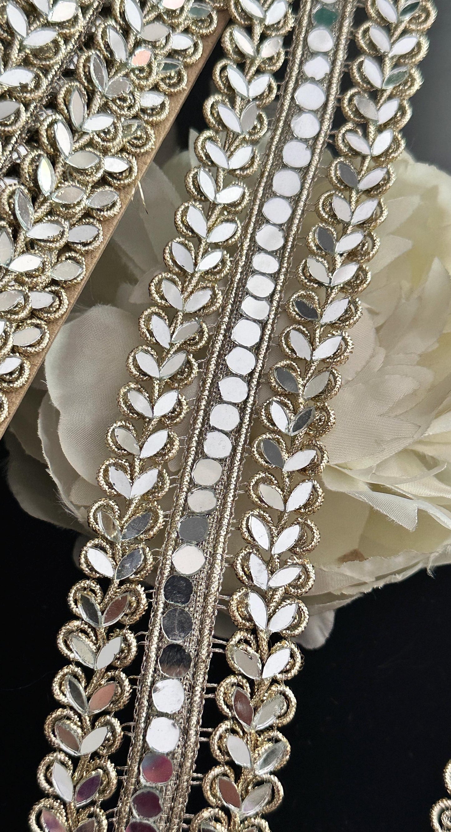 Radiant Gold Mirror Trim