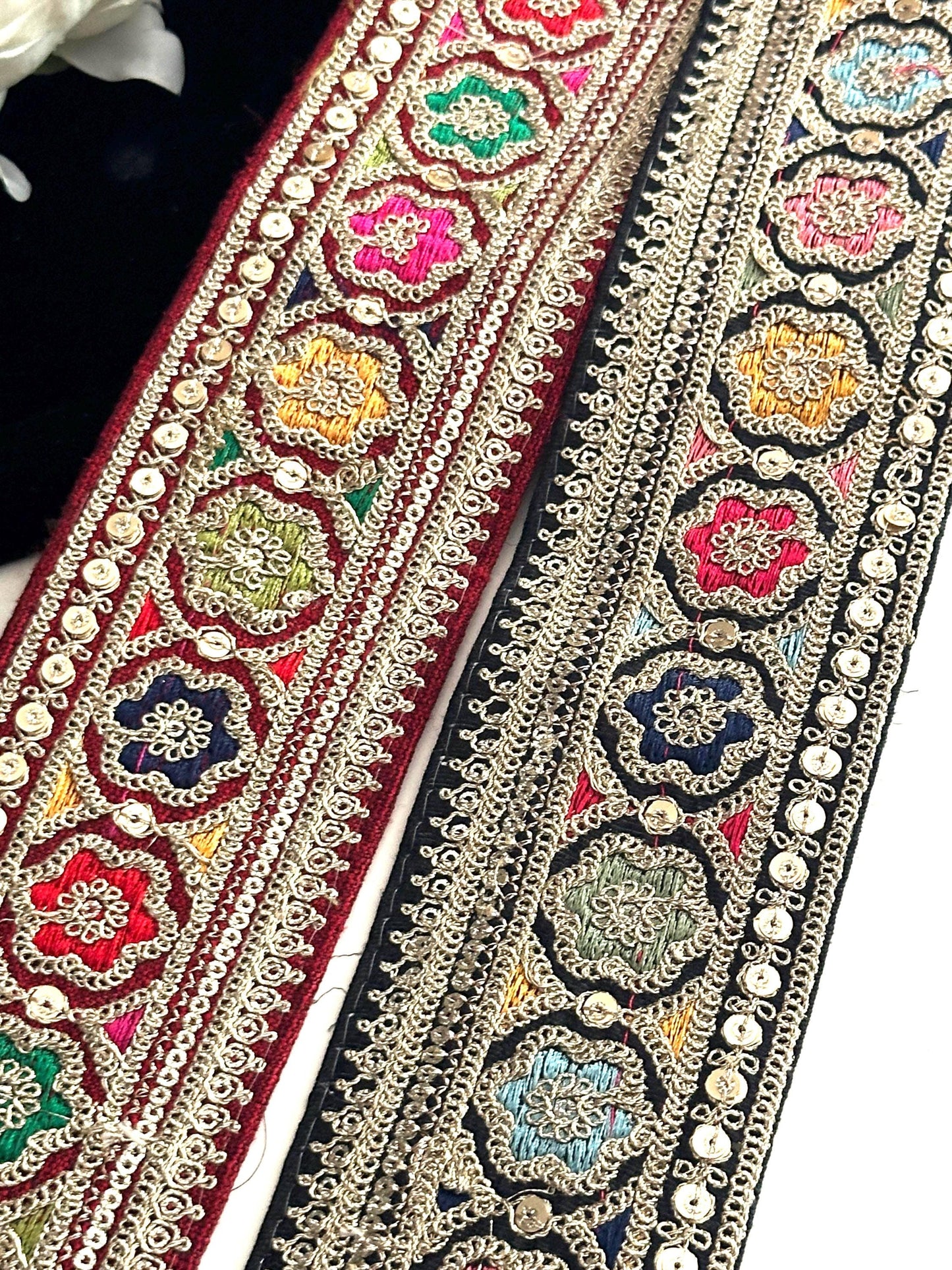 Thread Zari Embroidered Indian Sari Border For Bridal Wedding Festive Outfit