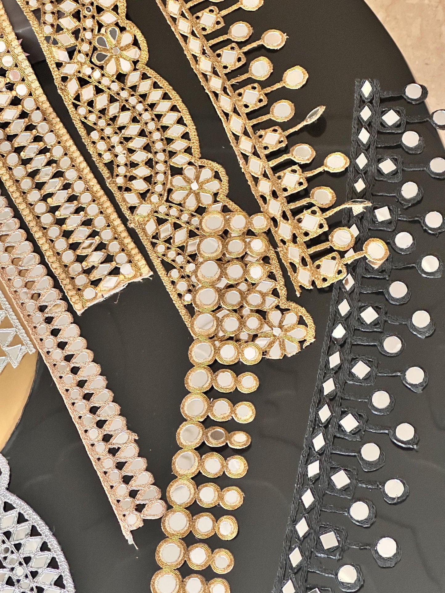 Mirror Trim Wedding Favour DIY Jewellery Kit 3 Each Assorted Choker & Waist Belt for Christmas Bachelorette Party Beach Wedding Girl Trip