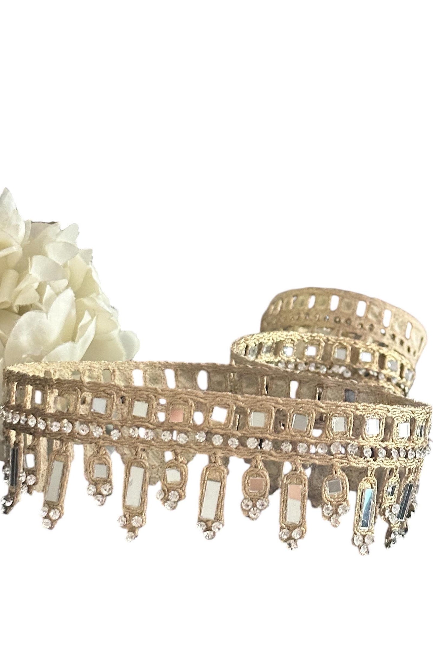 Exquisite Gold Lace Belt