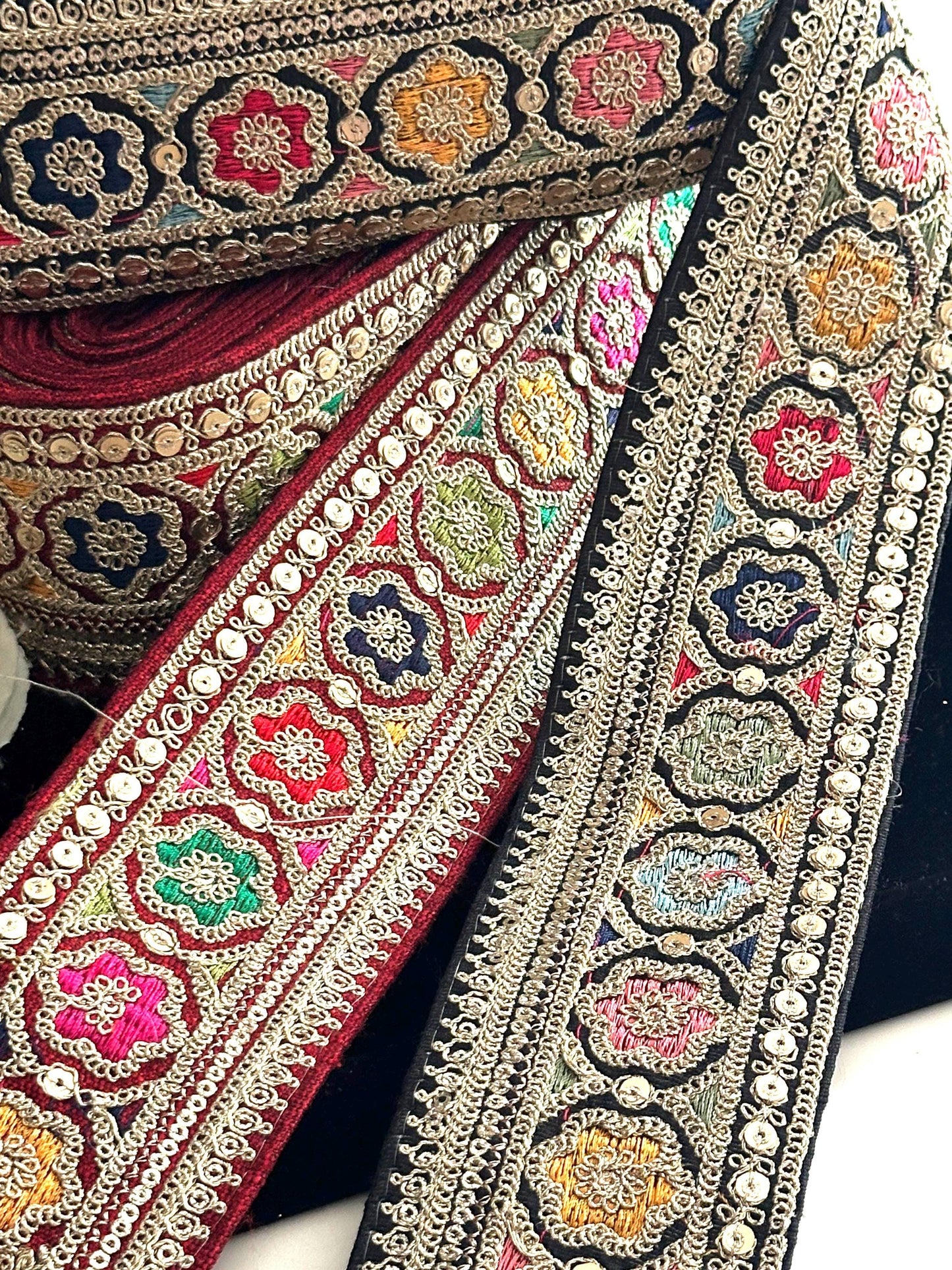 Thread Zari Embroidered Indian Sari Border For Bridal Wedding Festive Outfit