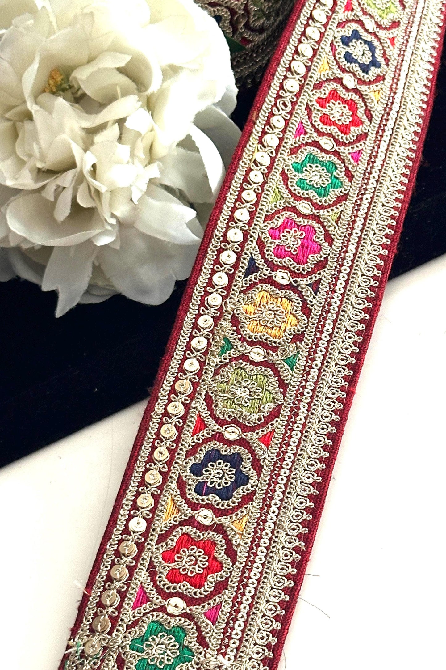 Thread Zari Embroidered Indian Sari Border For Bridal Wedding Festive Outfit