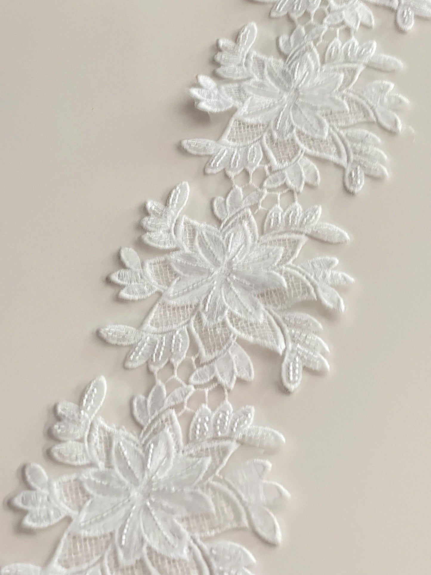 Bridal Veil Lace Floral Beaded Applique Bridal Veil Lace Trim For Ballroom Dance Embroidered Floral Lace For Wedding Gown Flower Girl Dress