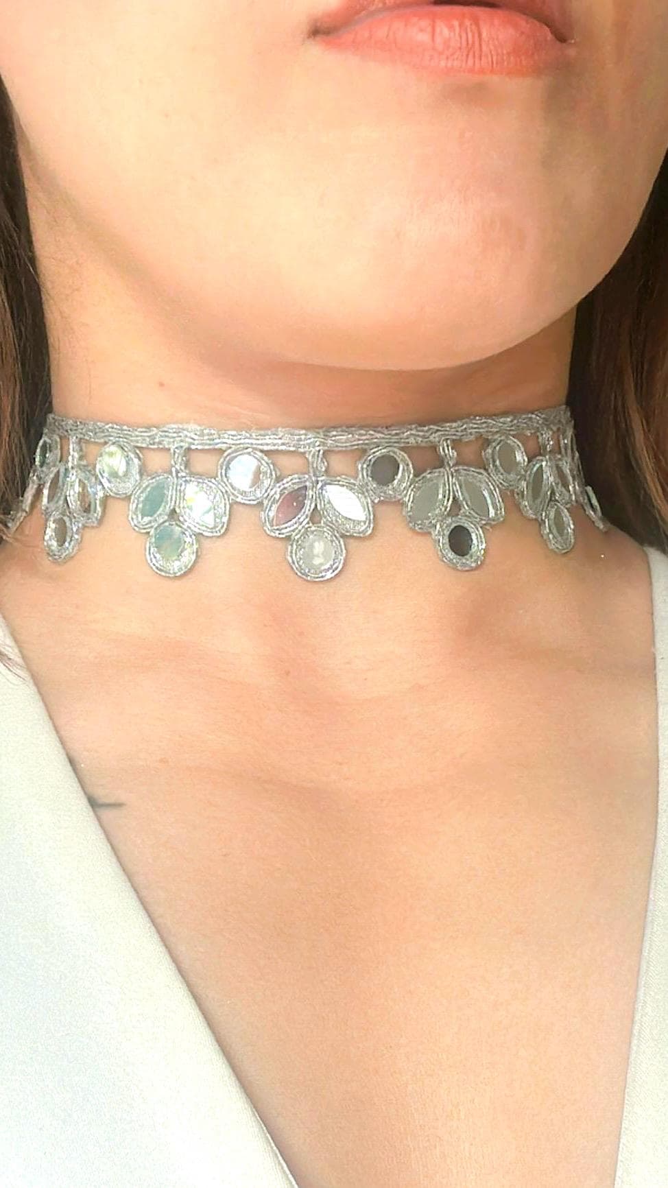 Boho Chic Leaf Design Neck Collar Choker - Nature-Inspired Jewelry for Her - Adjustable Clasp