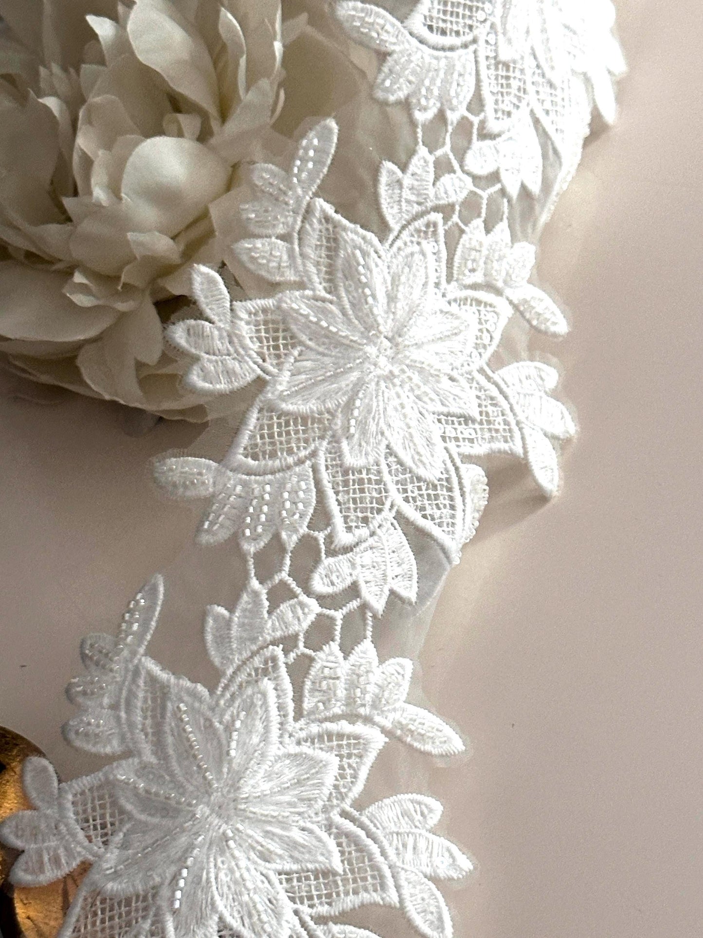 Bridal Veil Lace Floral Beaded Applique Bridal Veil Lace Trim For Ballroom Dance Embroidered Floral Lace For Wedding Gown Flower Girl Dress