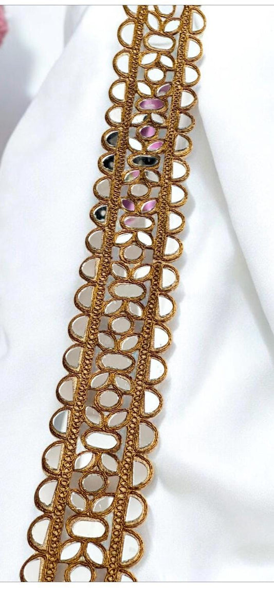 Geometric Pattern Mirror Belt Lace