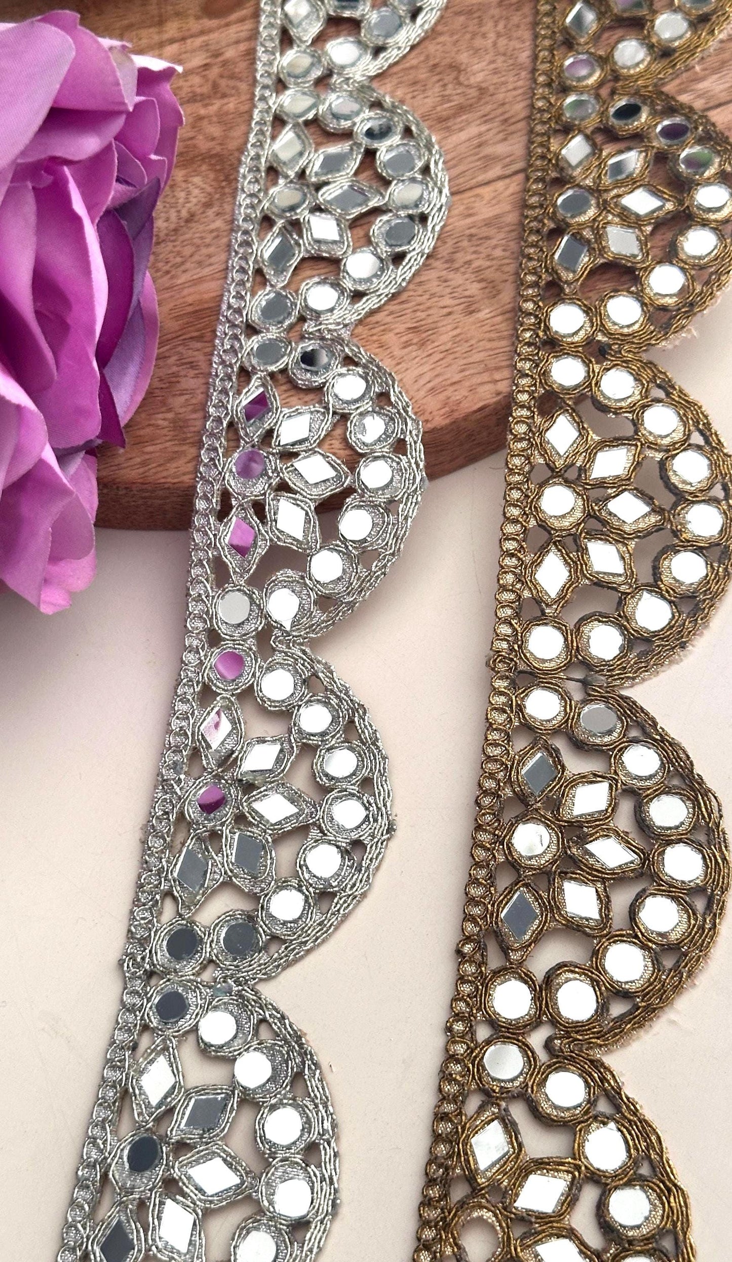 Indian Mirror Work 4.5cm Antique gold Scalloped Zari Mirror Trim Choker Band
