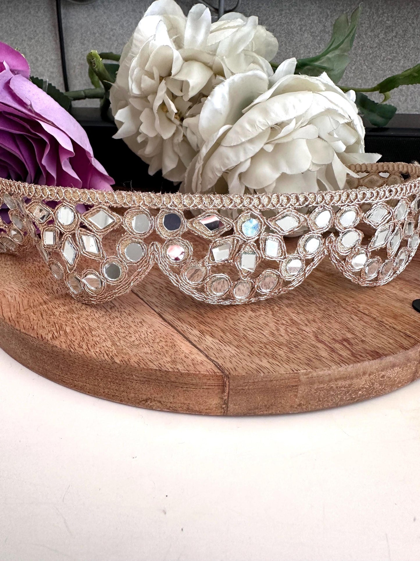 Indian Mirror Border Scalloped Antique Geometric 2.5cm Mirror Belt