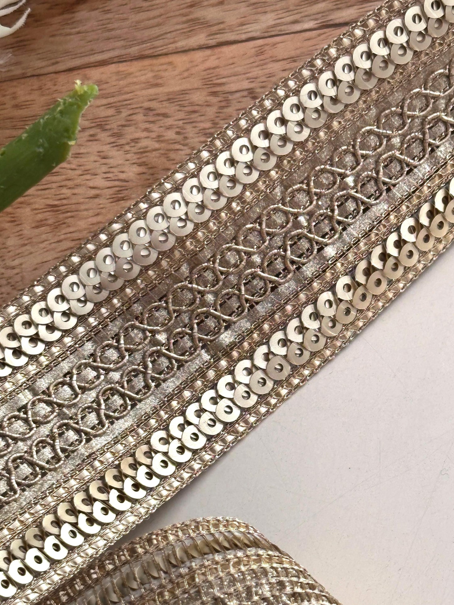 Handwoven Zari Trim Gold Sequin Lace Indian Crafting Lace In Metallic Thread for Sari Borders