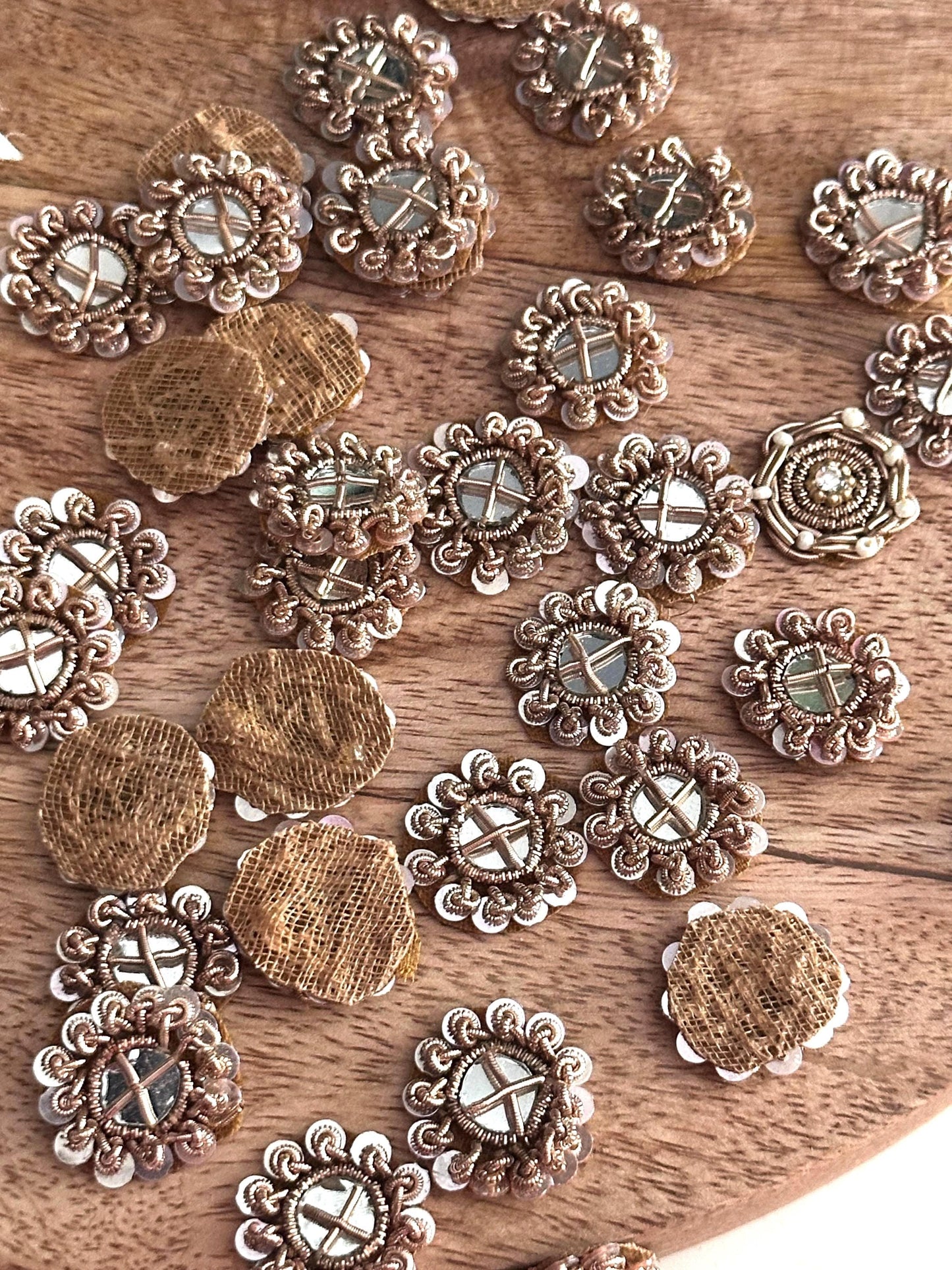 Gold Wire Frame Applique Mirror Sequin Embellish Patch Hand embroidery bullion Accessory