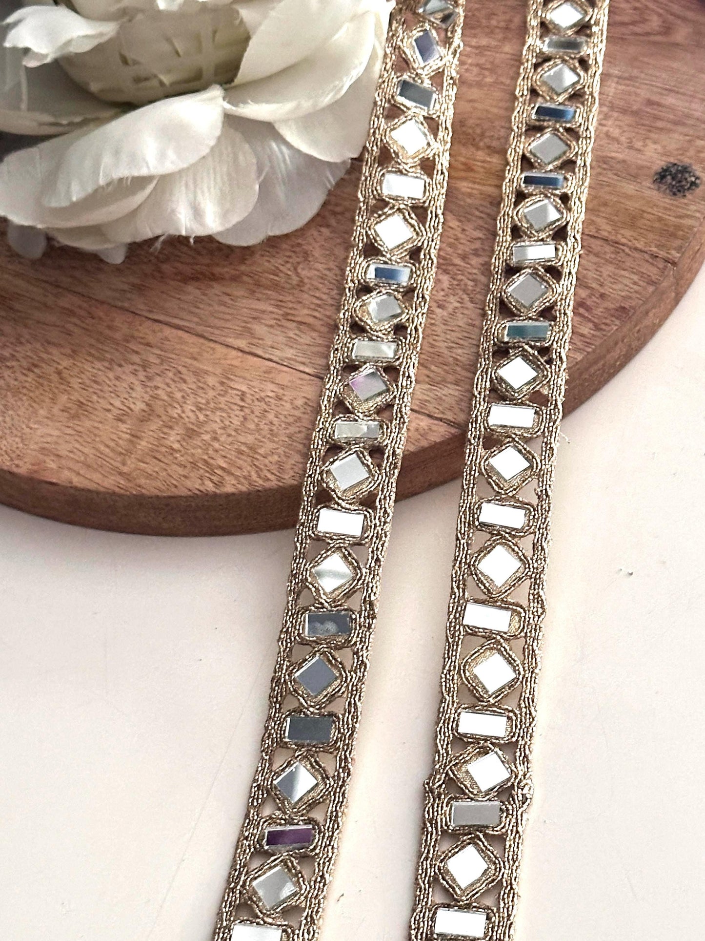Thin Mirror Lace Handmade Delicate Mirror Trim with Gold Thread For Apparel Design Jewelry Choker Belt