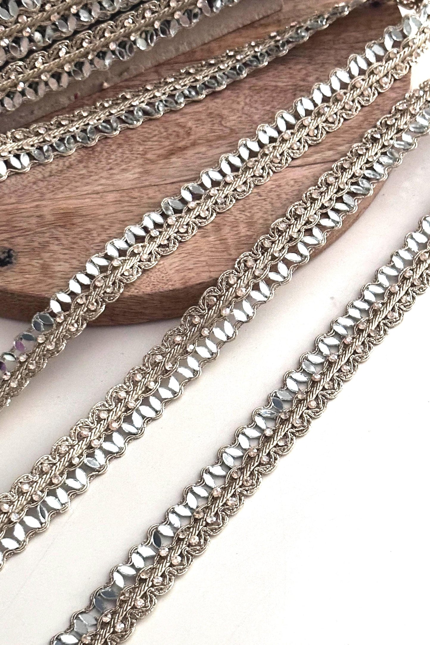 Luxury Decorative Mirror Crafting Metallic Ribbon Designer Trim for Sewing Dress Saree Edging Border Gift Wrap Scrapbooking & DIY Project
