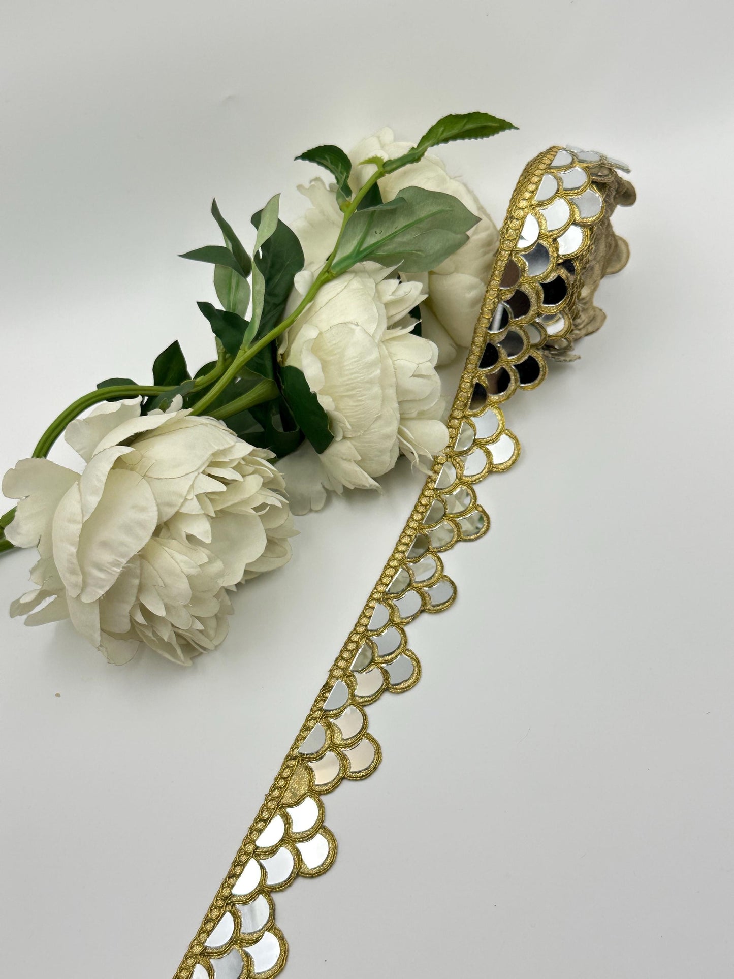 Gold Mirror Work Lace Trim Scalloped Edge Gota Patti Border