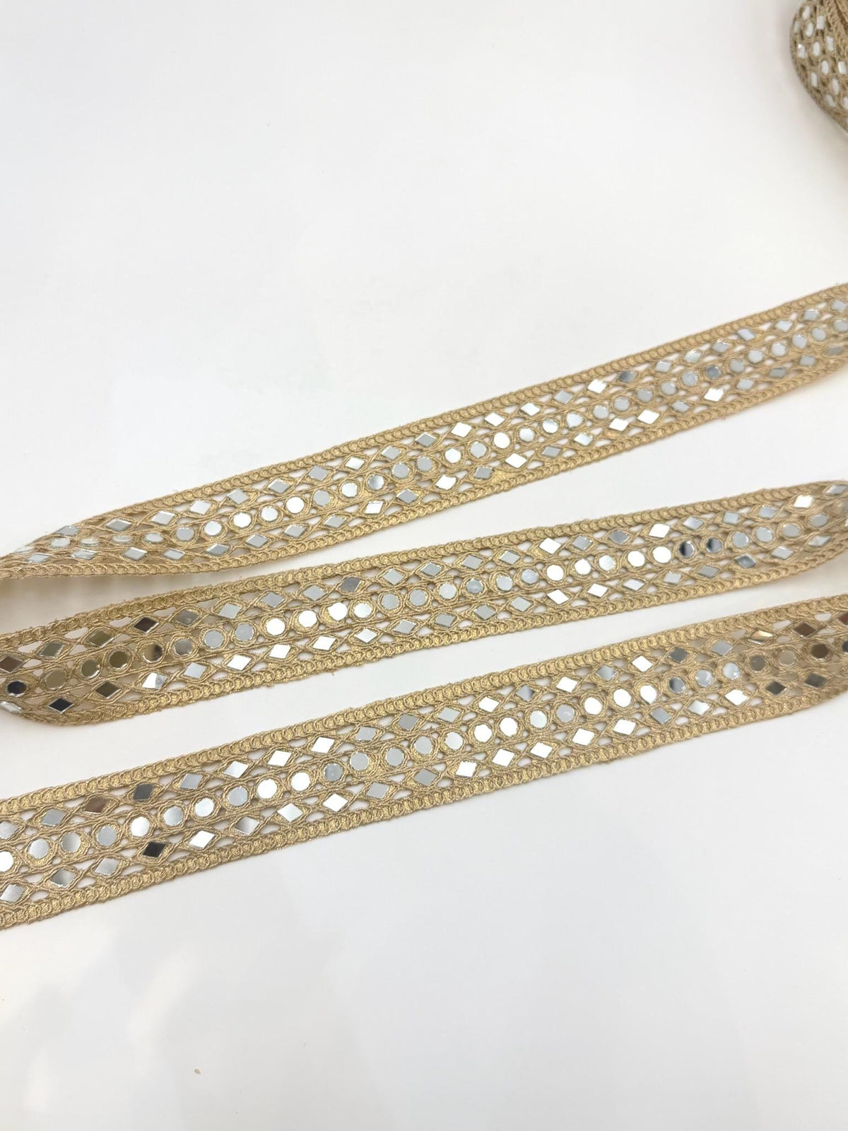 Scalloped Mirror Trim Ribbon Gold Wave Braid