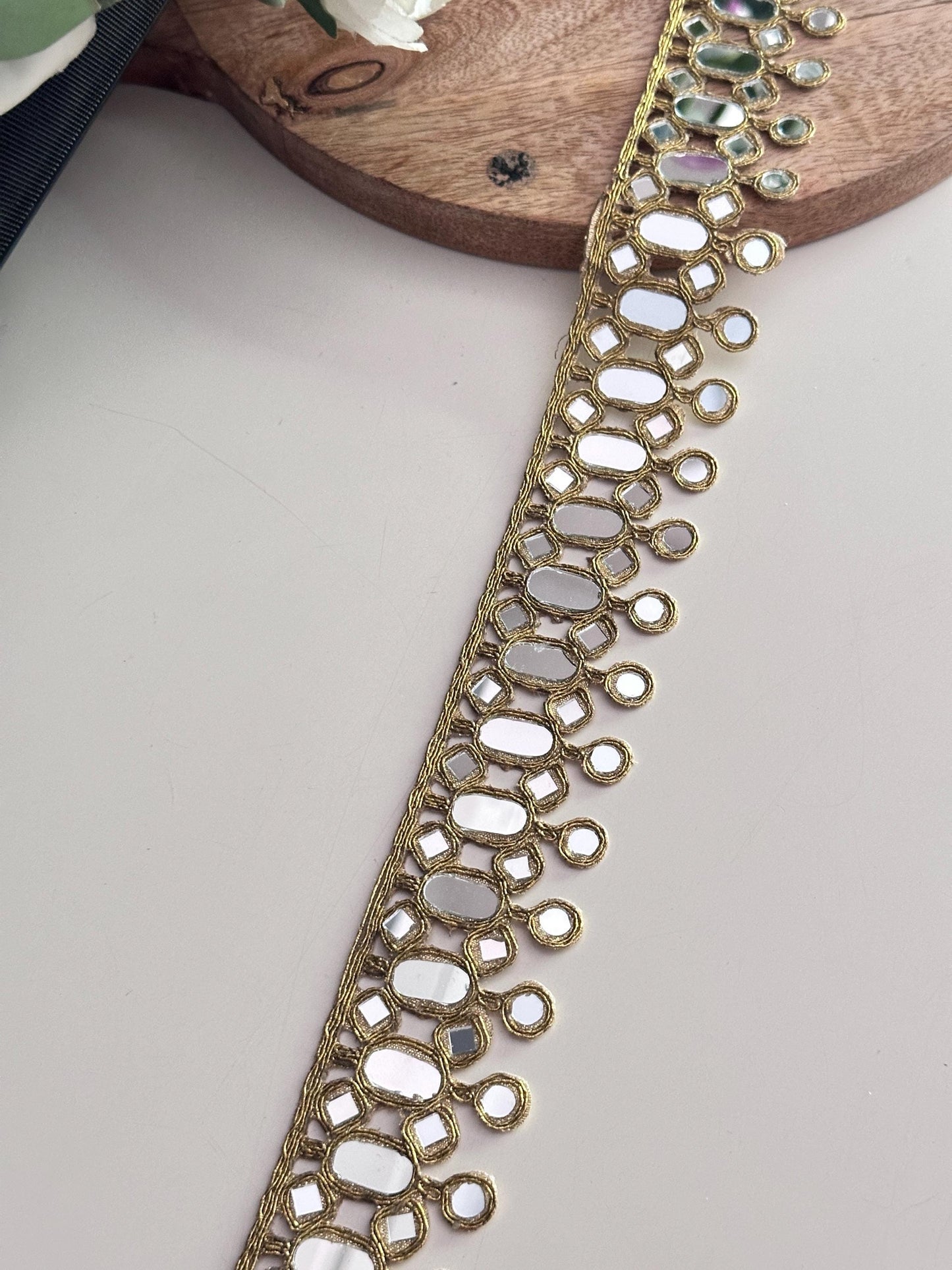 Gold Oval Mirror Lace Trim for Waist Belt Dupatta Costume Design Handcrafted Indian Saree Border Ribbon for DIY Bridal Festival Wear Jewelry
