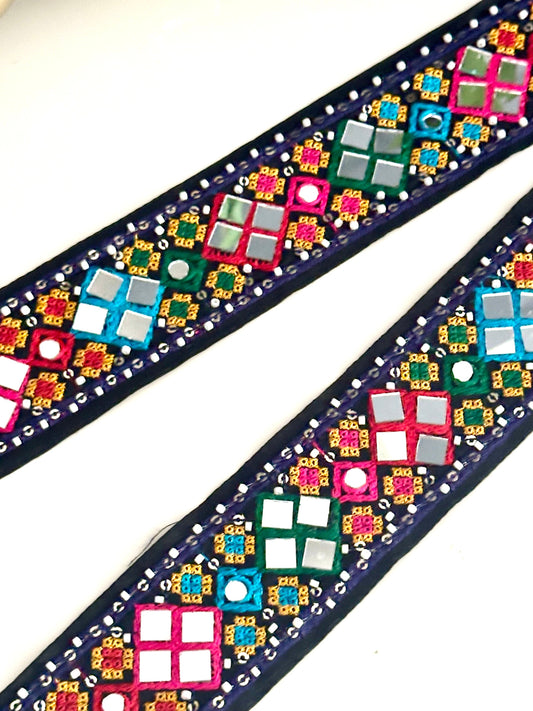 Mirror Bloom Trim